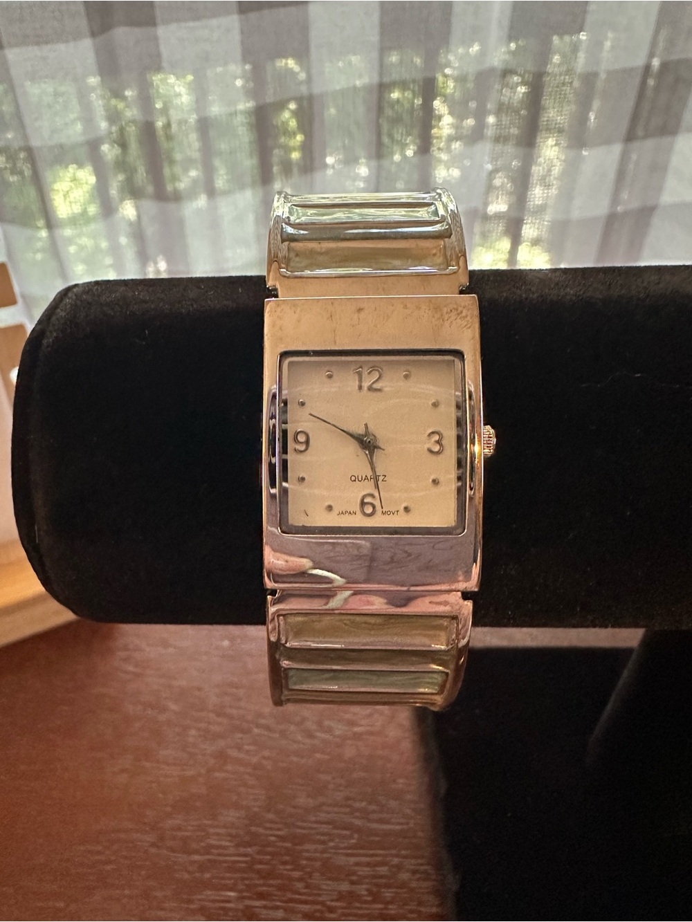 Silver-Tone Women's Quartz Bracelet Watch with Abelone Colored Stone accents